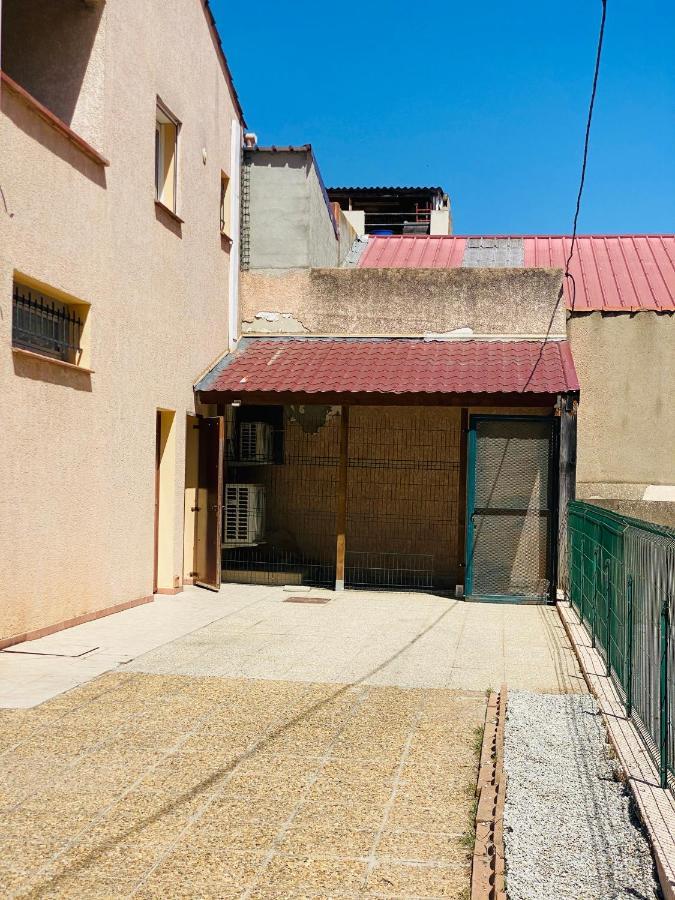 spacieux T5, terrasse, proche centre,parking privé Perpiñán Exterior foto